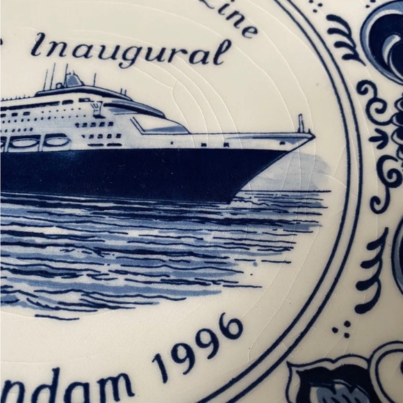 Holland America Line The Inaugural Ms Veendam 1996 Blauw Delft Plate EUC - Picture 3 of 5